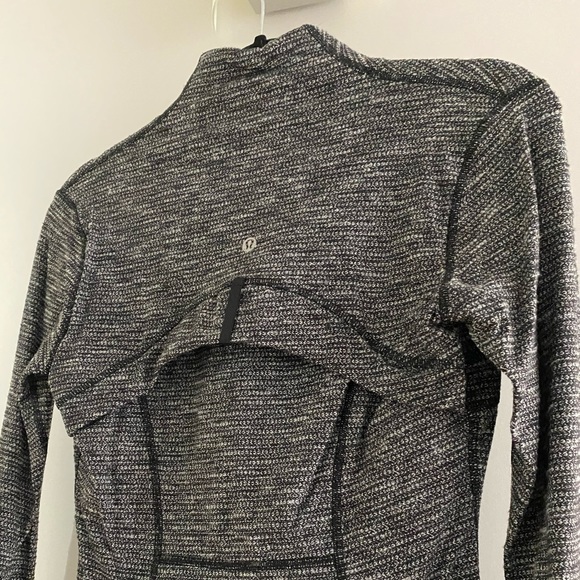 Lululemon Define Workout Jacket (New With Tags) - Picture 3 of 3